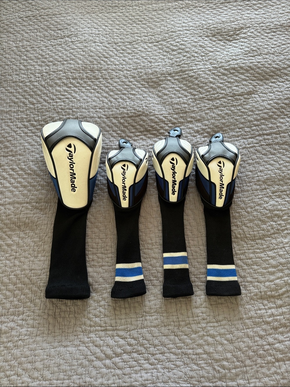 Taylormade Driver/Wood Golf Headcover Set of 4